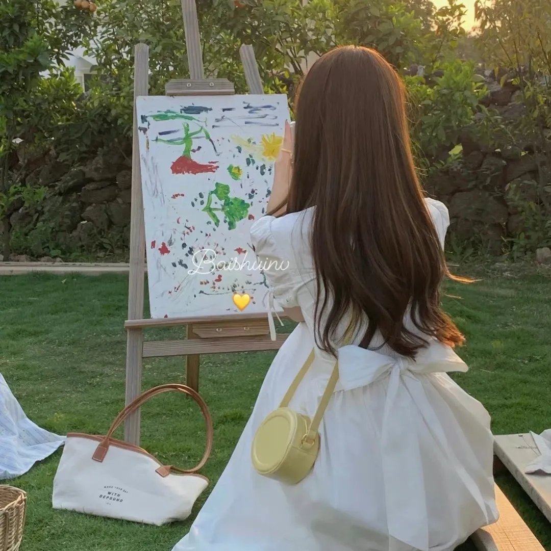 我的同桌是校花